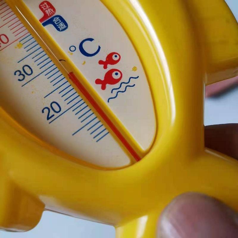 1 шт. Милый детский водный термометр в форме рыбки Детская ванна Мультяшный термометр для воды Детский комнатный термометр