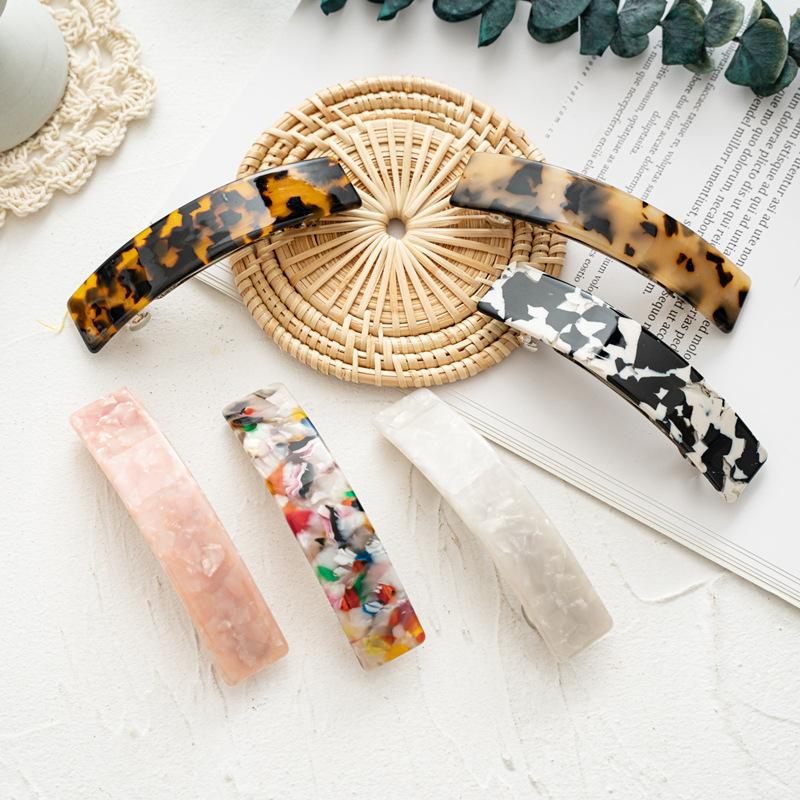 Tortoise Shell Pattern Curved Hair Barrette High Gloss Surface Mottled Texture Professional Elegant Side Pin Styling Accessory