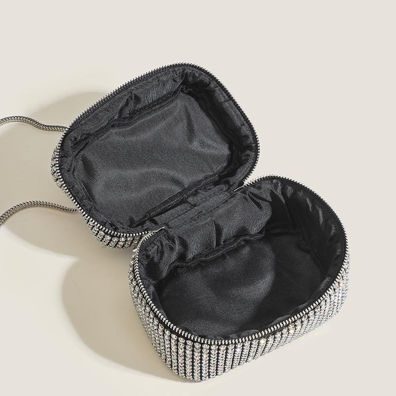 2024 New Model High-End Full-Diamond Rhinestone Bag for Women, Sparkling Diamond Stylish Chain Crossbody Bag, Niche Design Handbag