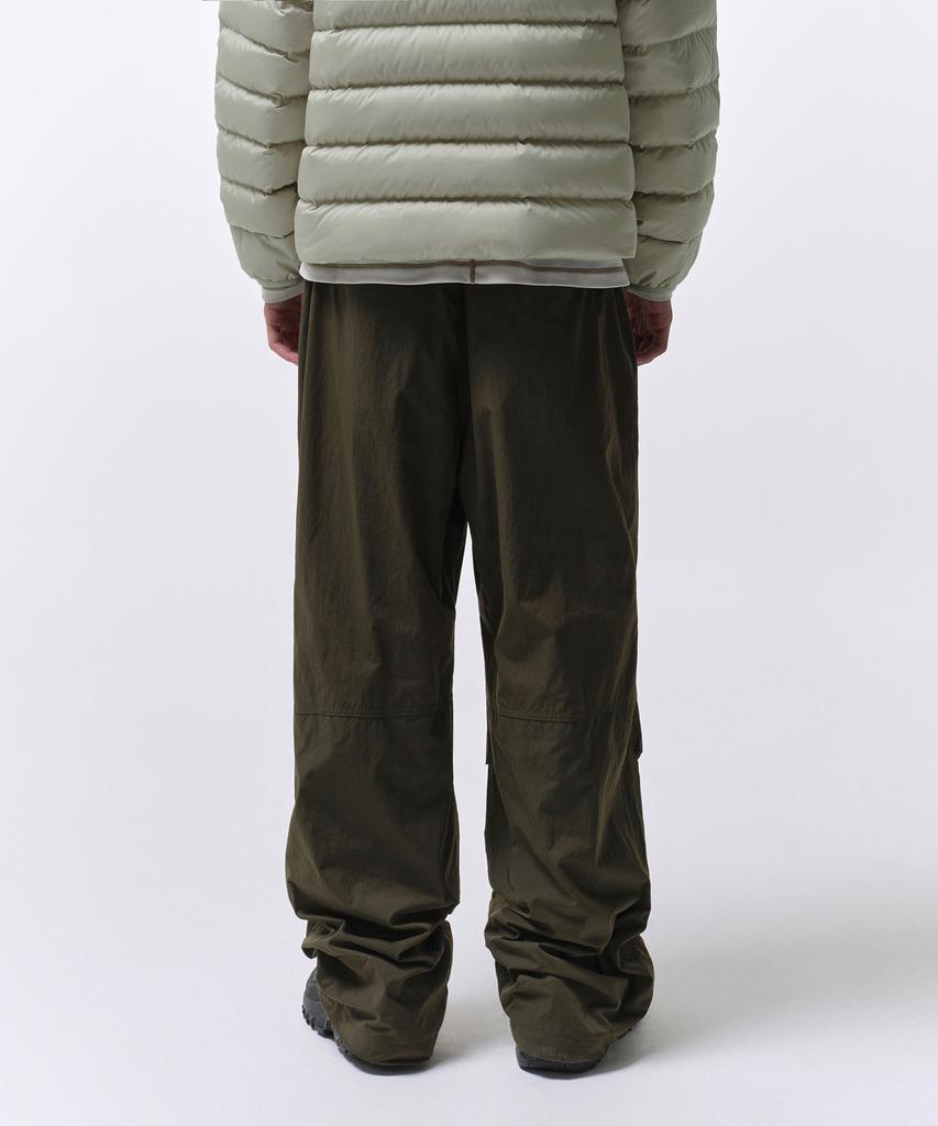 MUSINSA STANDARD [City Leisure] Fleece-Lined Wide Belted Parachute Pants [Olive Green]