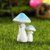 Desktop Ornament Realistic Looking Creative Shape Resin Mini Artificial Mushroom Statue Garden Figurine for Home