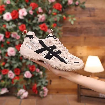 Женская обувь – Кроссовки