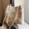 New Chinese Style, Foreign Style, Large-capacity Bag, Women's 2025 New Spring Fashion Commuting Shoulder Tote Bag