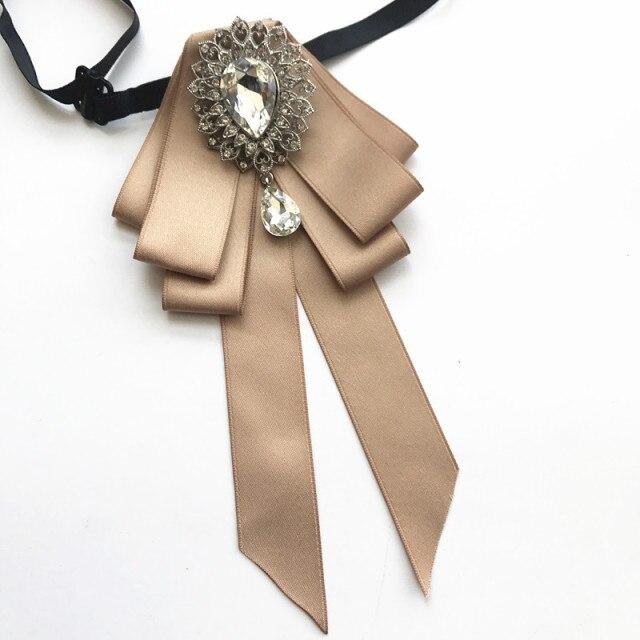 Винтажная брошь в виде галстука-бабочки из ткани с кристаллами, корейская мода, галстуки-бабочки, галстуки для женщин, белый рубашечный воротник, роскошные ювелирные аксессуары