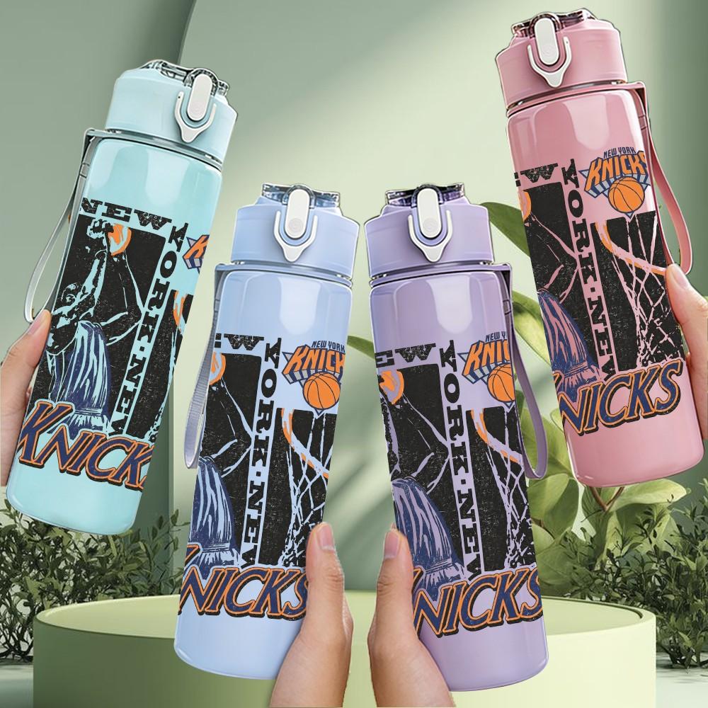 1PC Nicks band female figure collage print 750ml colorful plastic sports water bottle leakproof pop up lid with straw for outdoor work home use