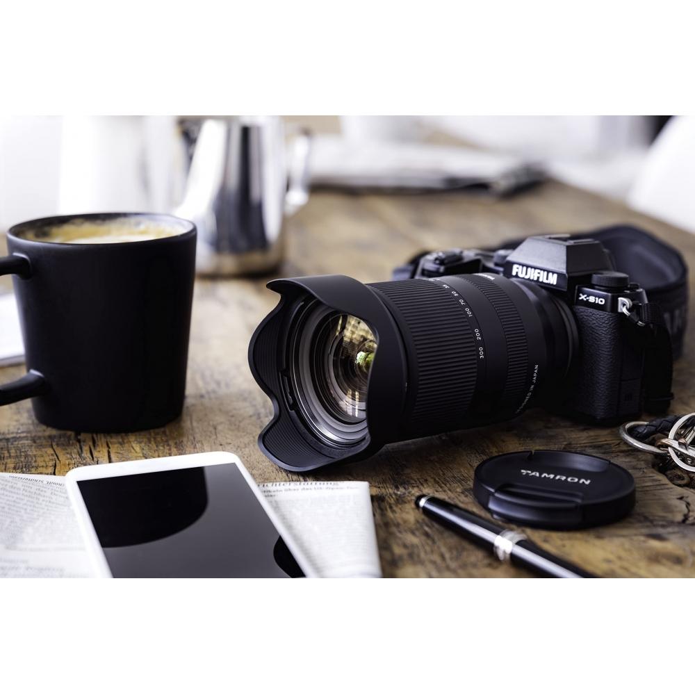 TAMRON 18-300mm F3.5-6.3 Di III-A VC VXD for Fujifilm X Mount [B061X]