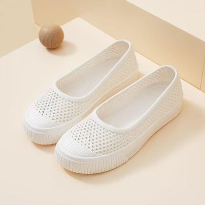 Летние мягкие удобные пластиковые сандалии для среднего и пожилого возраста с дышащими и водонепроницаемыми носками, обувь с полыми отверстиями