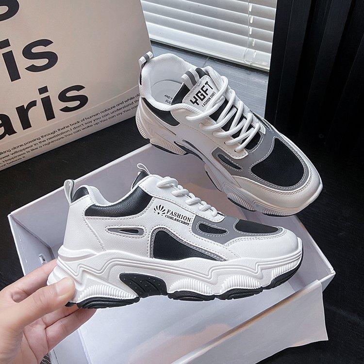 Обувь для папы детская 2025 осень и зима новая резиновая мягкая подошва подходящая по цвету легкая дышащая женская спортивная и повседневная обувь смешанная партия