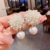 French Light Luxury Flower Cluster Pearl Stud Earrings Temperament Fashion High Sense Earrings Versatile Earrings Earrings Women