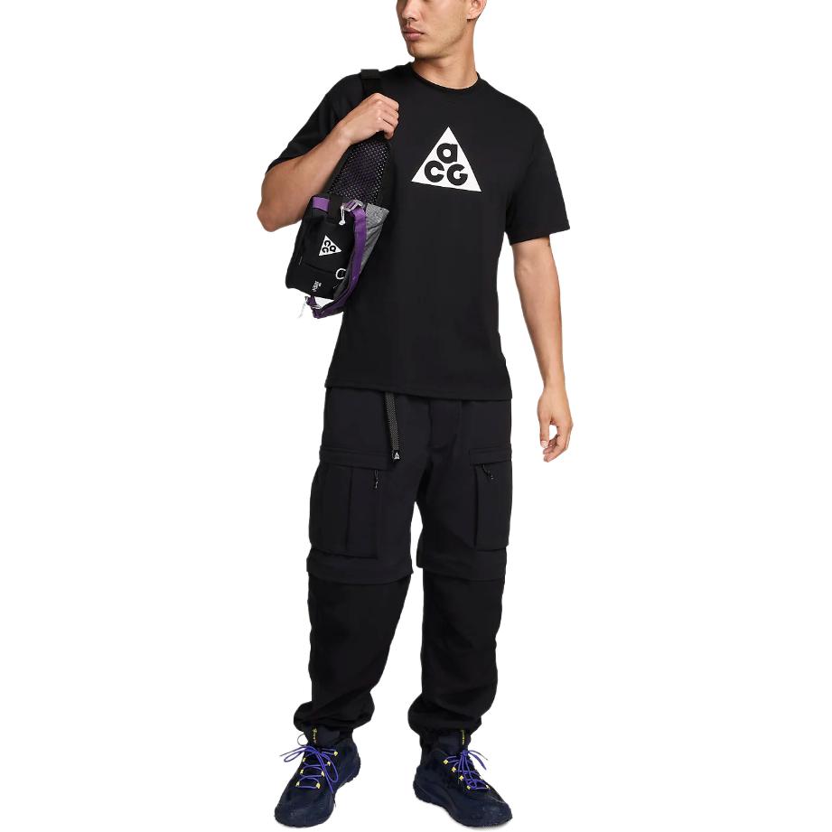 Nike ACG Футболки Мужские Черные С Круглым Вырезом Умеренный Прямой Крой FQ3741-010