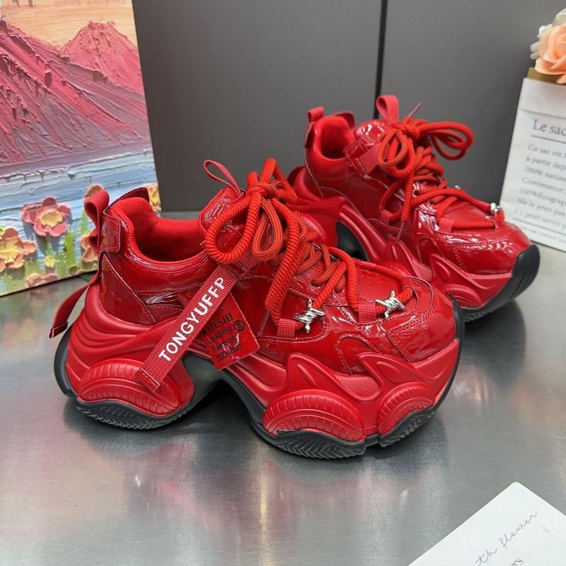 Muffin Thick-soled Retro Old Woman, Four Seasons New Fashion Casual Sports Shoes Tide