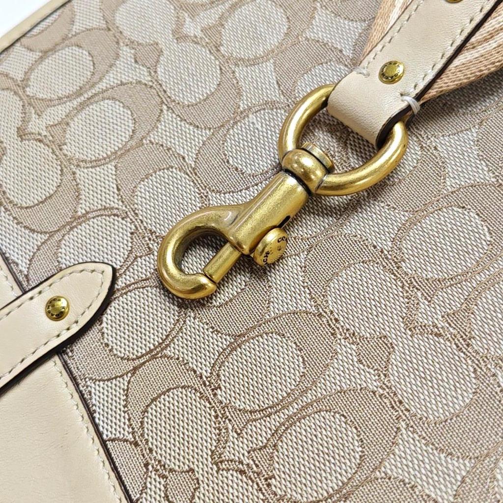 [Pre-Owned] Field 30 Classic Monogram Jacquard Suede Tote Bag - Good #1AAE4XI