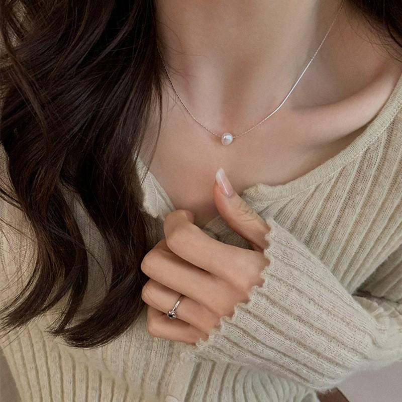 Легкая роскошь квадратная ракушка ожерелье женское летнее чувство дизайна простая цепочка на ключицу холодный ветер с украшениями