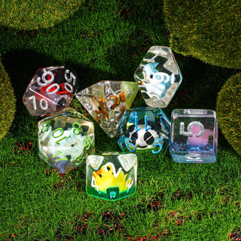 Cusdie Набор из 7 случайных цветов кубиков D&D с животными D4 D6 D8 D10 D% D12 D20 для настольных ролевых игр D&D