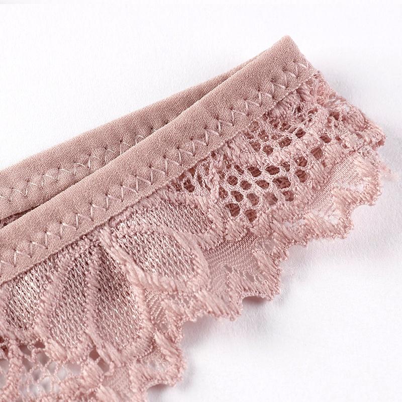 Lace Panties Women Seamless Briefs Soft Lingerie Low-rise Hollow Underwear Tempting Thongs Female Underpants EMA