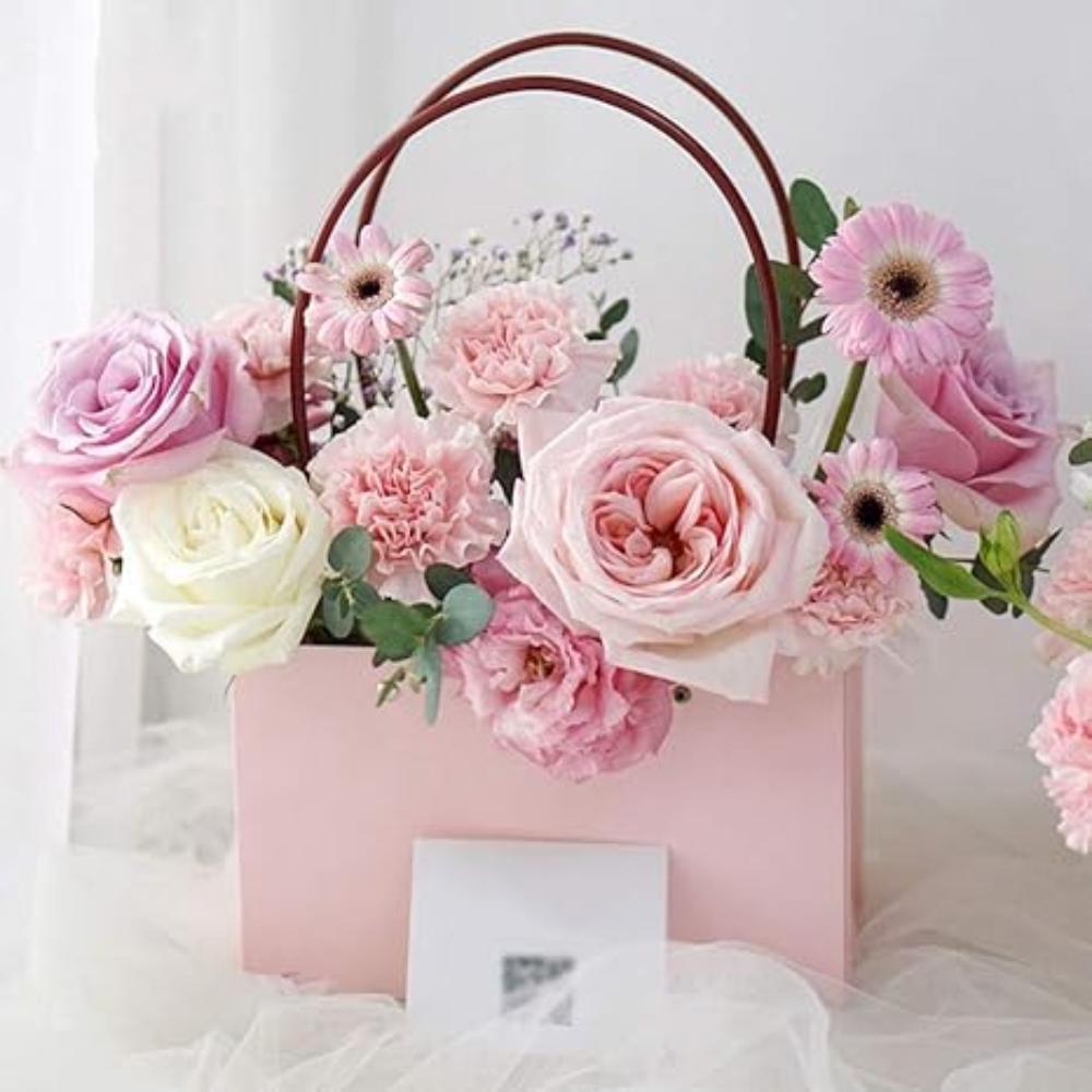 4 Pcs Valentine's Day Kraft Flower Gift Bags Waterproof Bouquet Paper Bags with Handle Empty Bouquet Bags Rectangle Packaging Mother's Day Gift