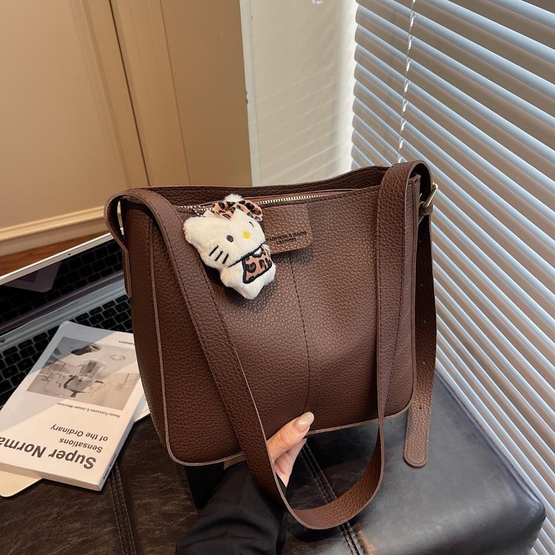 Women's High-End Retro Crossbody Bucket Bag - Autumn/Winter Versatile Fashion Shoulder Bag