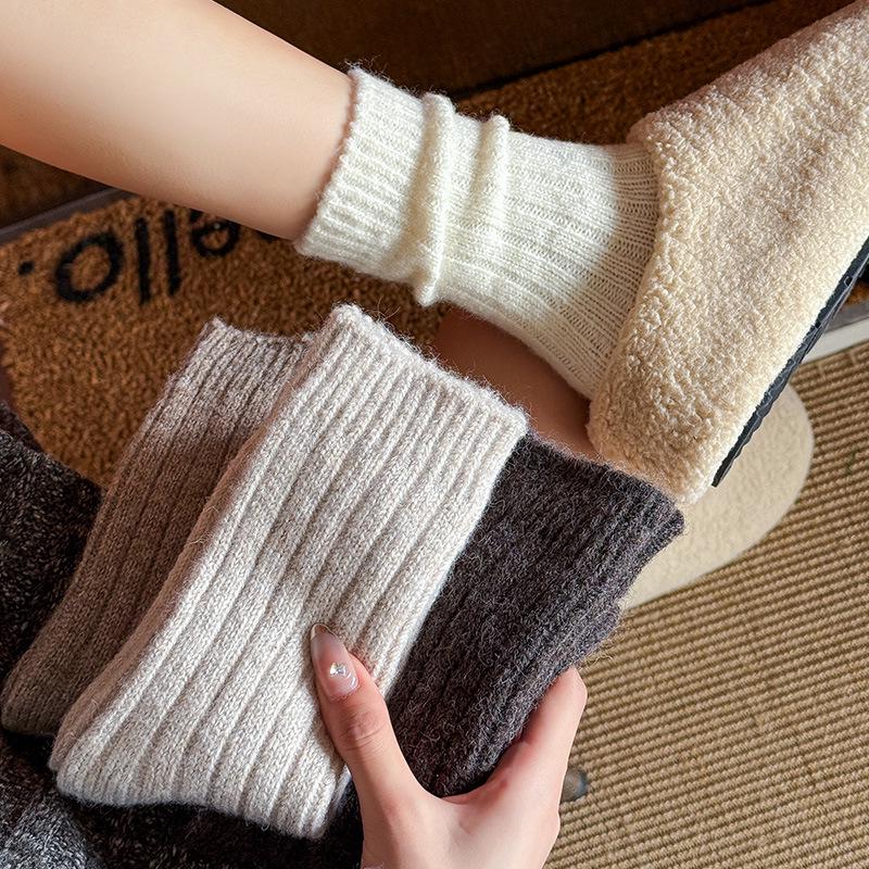 25 Пар толстых шерстяных носков: Однотонные, в вертикальную полоску, в японском ленивом стиле, теплые зимние женские вязаные носки-скранчи.