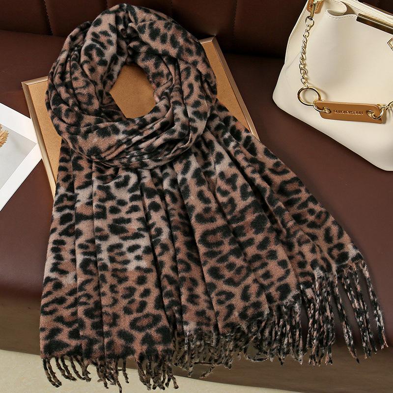Autumn and Winter Leopard Print Scarves with Tassel Printed Imation Cashmere Tippet Sunscreen Hijab