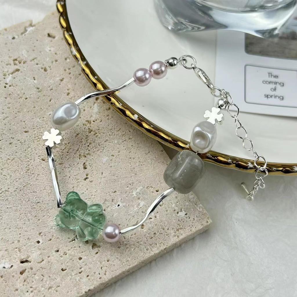 Heart Stylish Alloy Bracelet For Women Modern Highend Fashion Hand Ornament