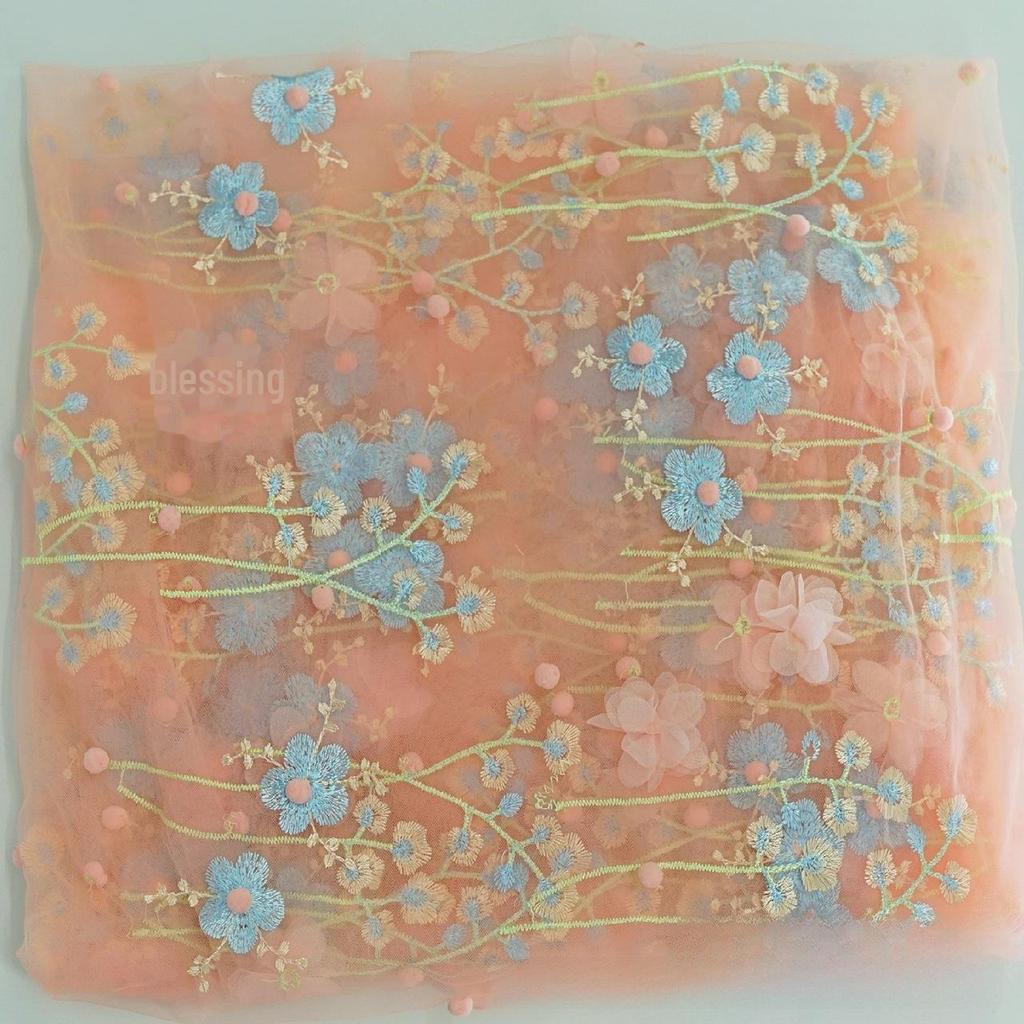 «Новая 3D вышитая кружевная ткань с бисерными лепестками для женских юбок»