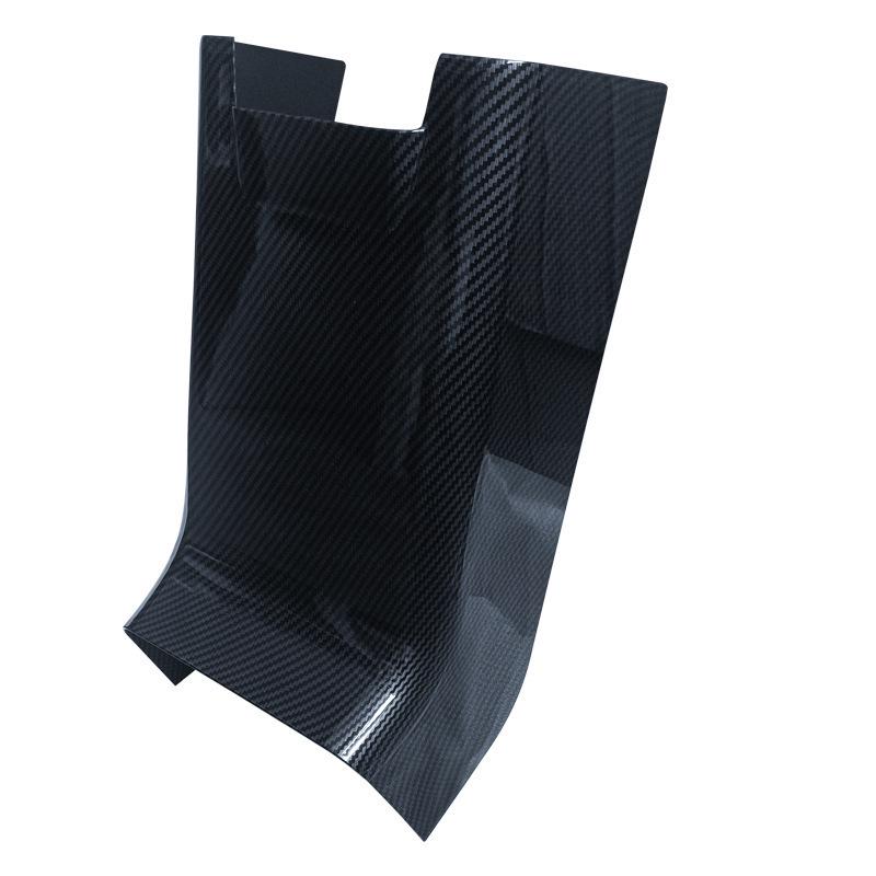 Совместимые улучшения для Model 3: Задний вентиляционный дефлектор, Экран, Защитные накладки на спинки задних сидений от пинков, Декоративные элементы интерьера.