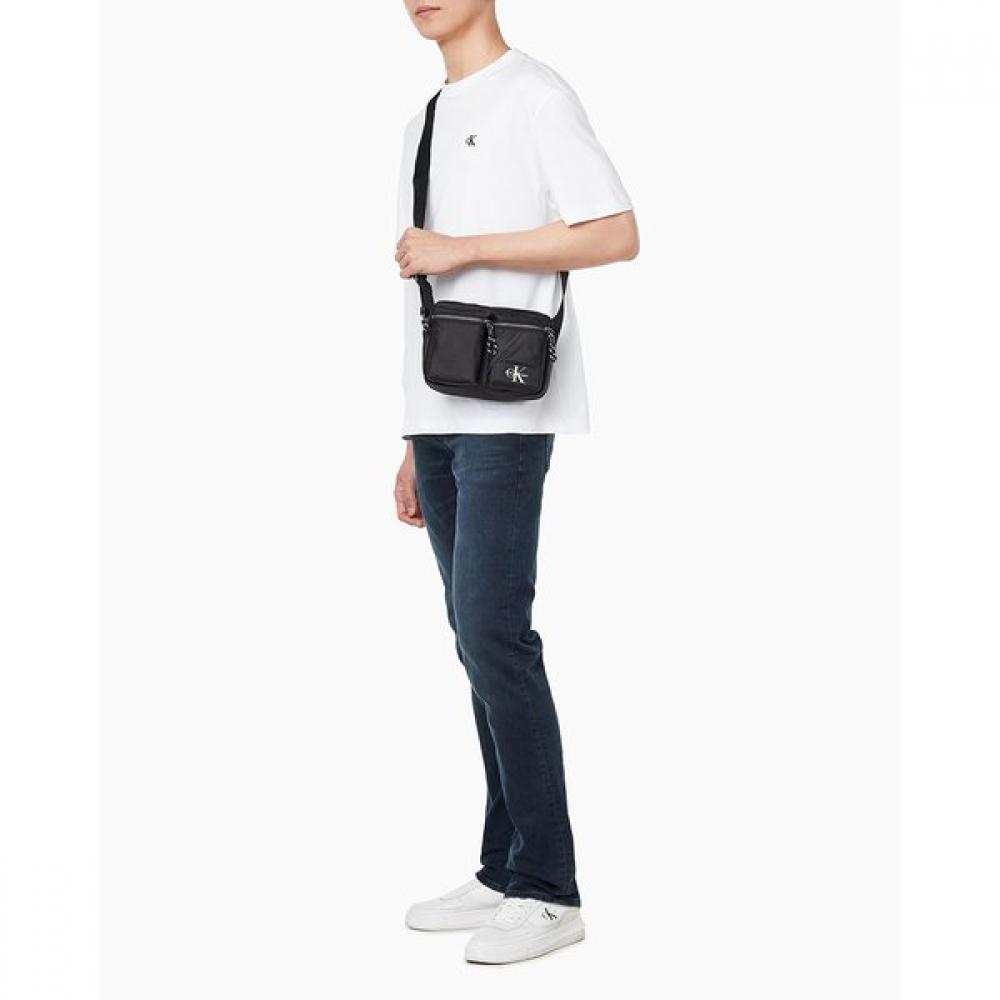 Calvin Klein Men S Tech Nylon Utility Camera Bag 4g3178g Ub1