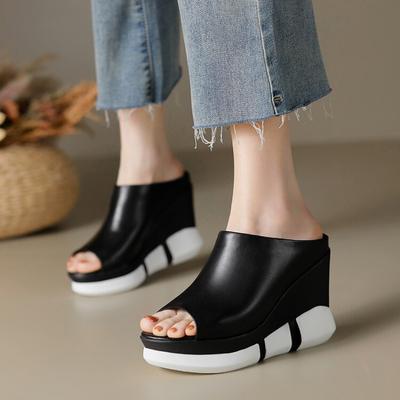 Тапочки женские летние 2024 новые наружные босоножки на танкетке с высоким каблуком женские туфли Fish Mouth Color Blocking Classic Slides Zapatos