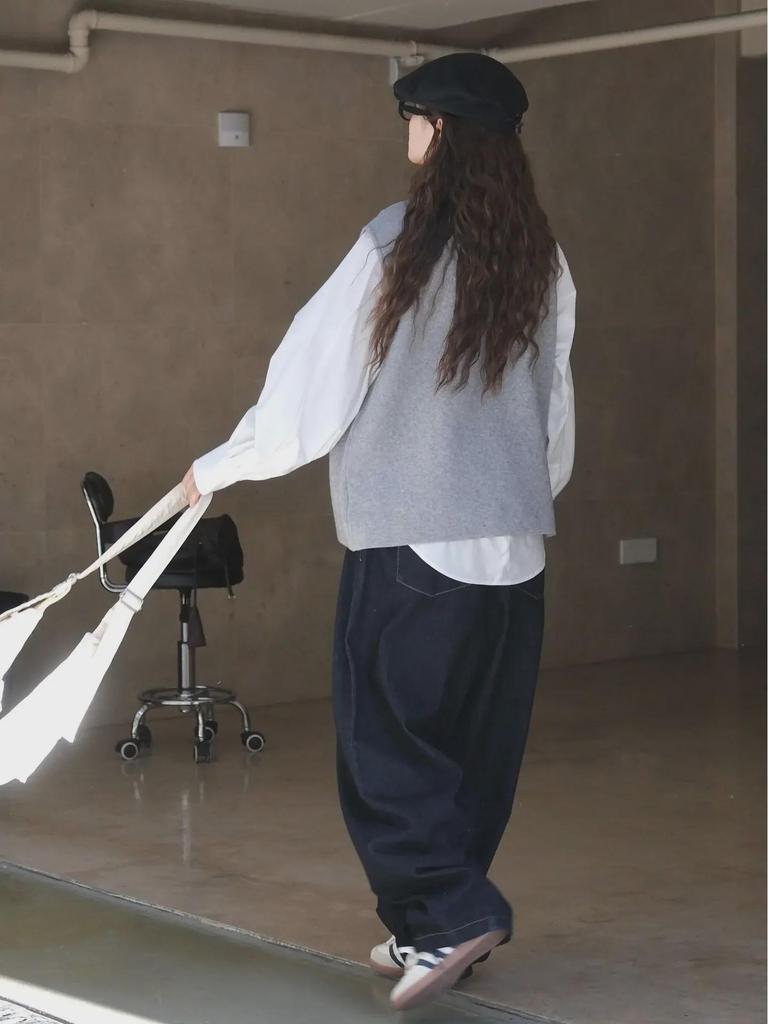 Louvre Autumn Korean Style Irregular Slit Vest for Women - Slim Layered Loose Fit Top