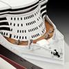 German Revell Scale Luxury Cruise Ship Queen Mary 2 Plastic Model 05231 1/700