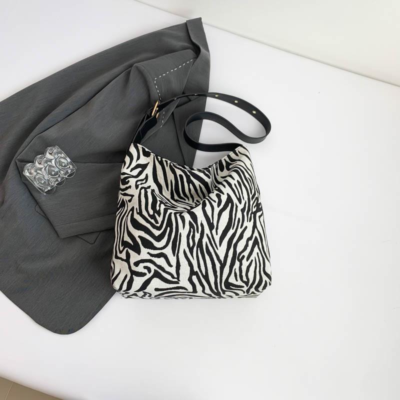 Сумка через плечо для женщин с регулируемым ремешком, сумка-мессенджер большой вместимости, ретро-сумка, сумка-тоут для работы и путешествий