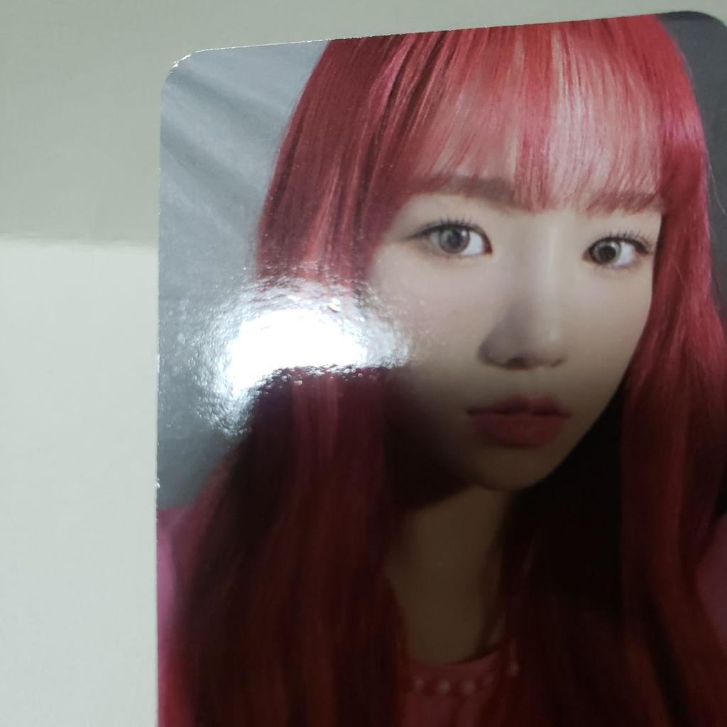 [ИСПОЛЬЗОВАН] IZ*ONE / ONEIRIC DIARY 3D версия. Коллекционная карточка Юрий