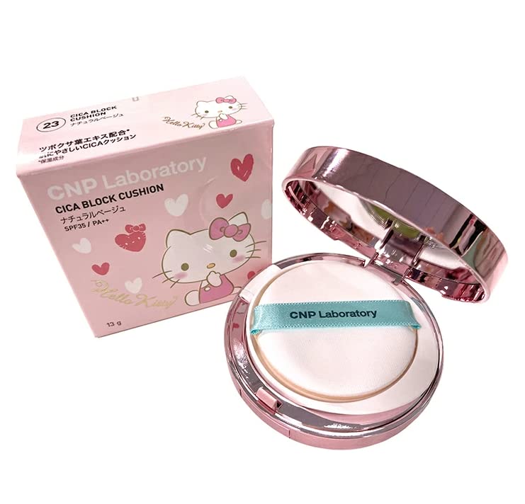 CNP Официальный лимитированный выпуск Hello Kitty & Sanrio Коллаборация Cika Block Тональная основа-кушон, 13 г, SPF35 PA++ (# 23 Натуральный бежевый)