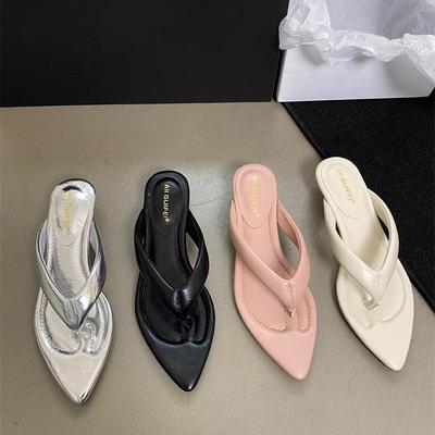 2025 новый летний розовый острый носок средний каблук крутые шлепанцы танкетка шлепанцы носить щипок сандалии