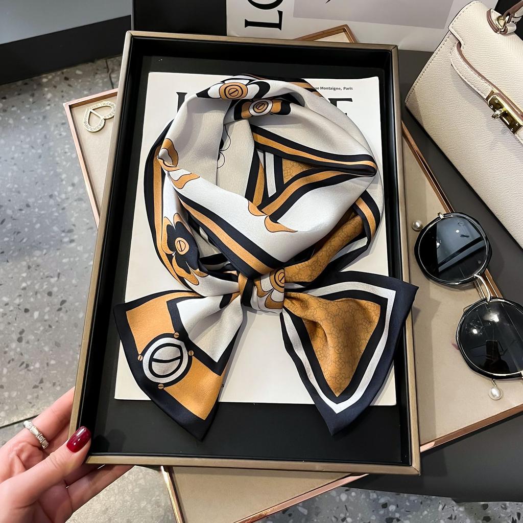 Luxury Summer Long Silk Scarf Female Animal Horse Print Thin Narrow Scarf Bag Hair Band Ribbon Scarfs Women Neckerchief
