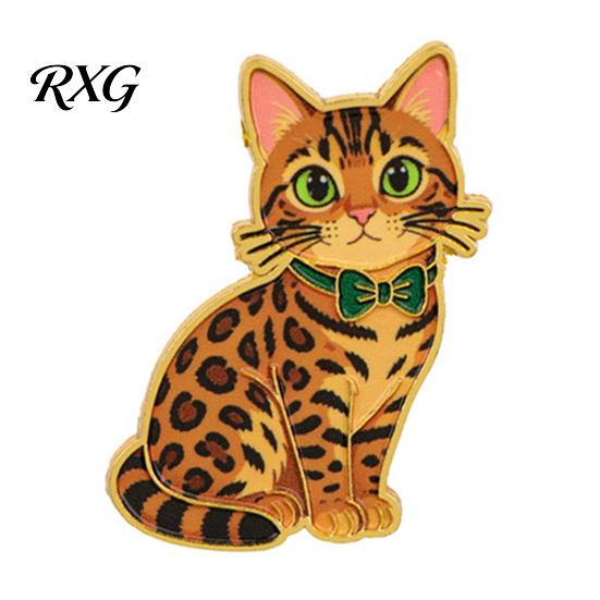 Cat Theme Brooch Enamel Bow Tie Brooch, Cartoon Kitten Metal Badge Pin Pin, Hats Bags Scarves Clothes Decorative Accessory Animal