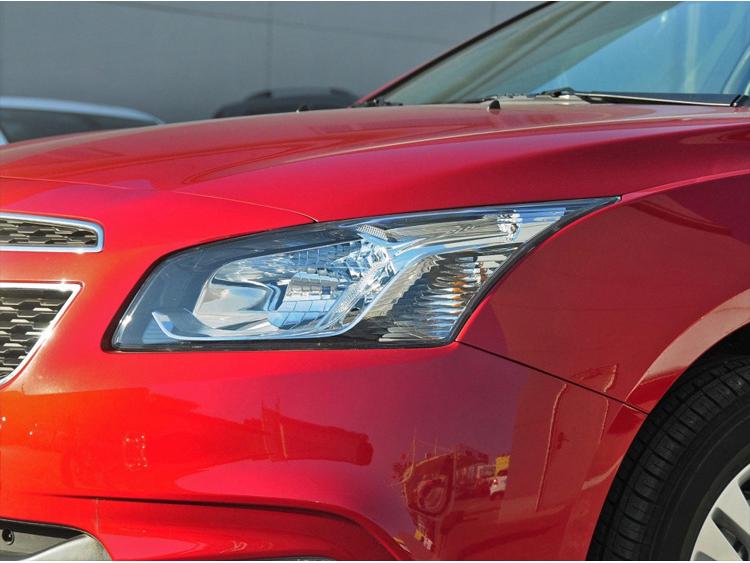 Крышка линзы фары и корпус фары Chevrolet Cruze 2015
