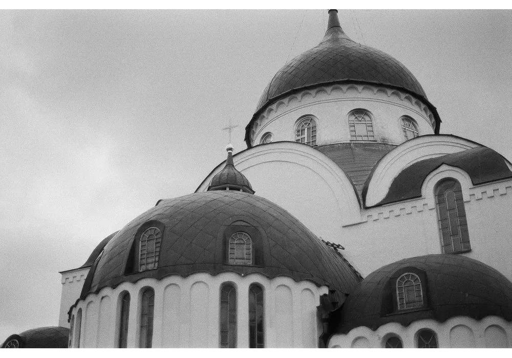 Film black and white Ilford PAN 400 (ISO 400, 36 frames, 35mm, chb negative)