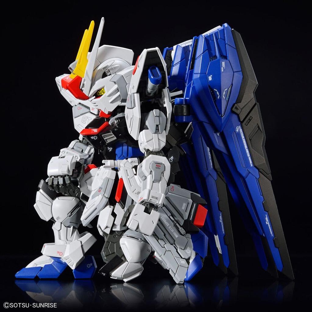 Гандам Фридом Мобильный доспех Gundam SEED Пластиковая модель [MGSD] ZGMF-X10A Предварительно окрашенный