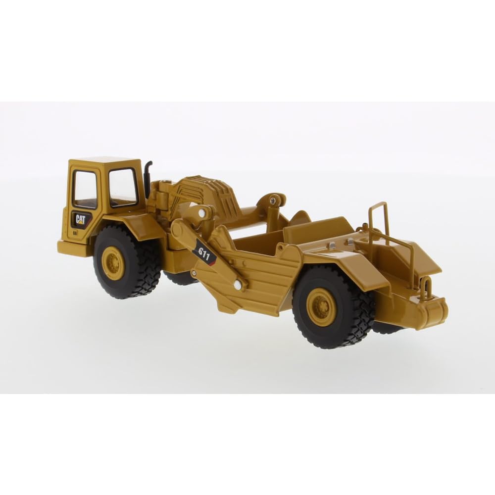 Гибридная коллекция серии CAT Wheel Tractor 611 Scraper 1/64