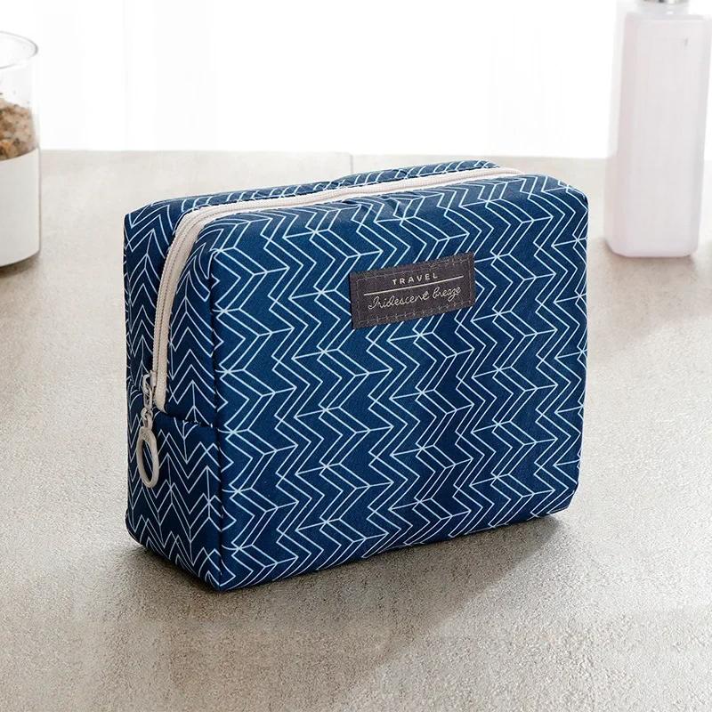 Новая косметичка, милая мини-портативная ручная кладь для девочек, сумка для хранения туалетных принадлежностей, дорожный органайзер для красоты, кошелек с цветами, сумки для хранения макияжа