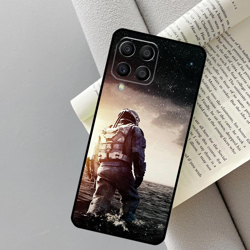 Чехол для Samsung Galaxy M06 M16 M12 M55 M15 M35 M14 M34 M54 M11 M21 M31 M13 M33 M53 M32 M52 с фильмом «Интерстеллар»