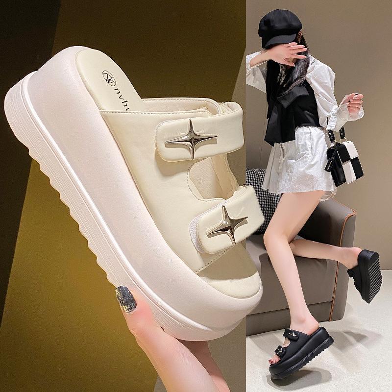 Модные тапочки для женщин 2025 Лето Новая мода Новый дизайнер Платформа Тапочки Женские Однотонные Модные Повседневные Шлепанцы Женские