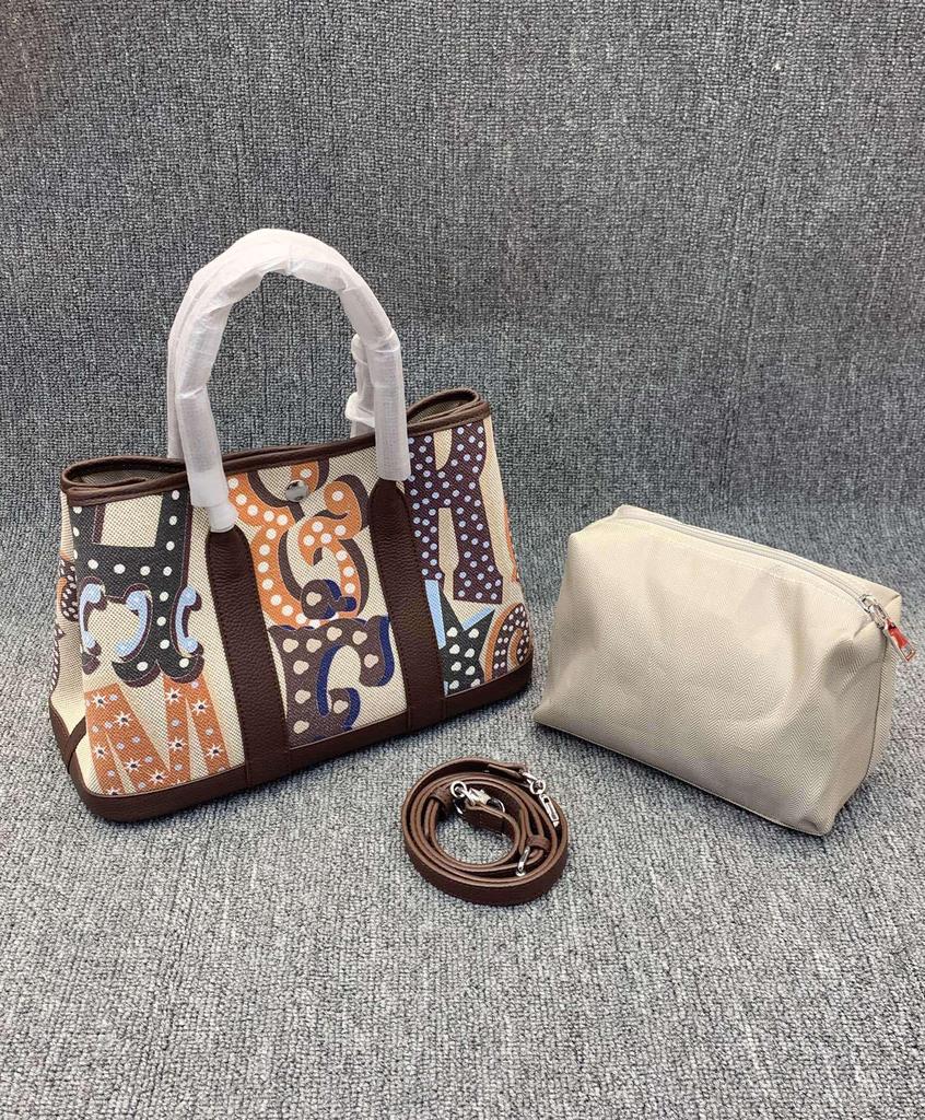 Сумка женская Doodle Garden ручной росписи из лоскутного шитья из коровьей кожи и льна - Сумка, на плечо, через плечо, 2025.