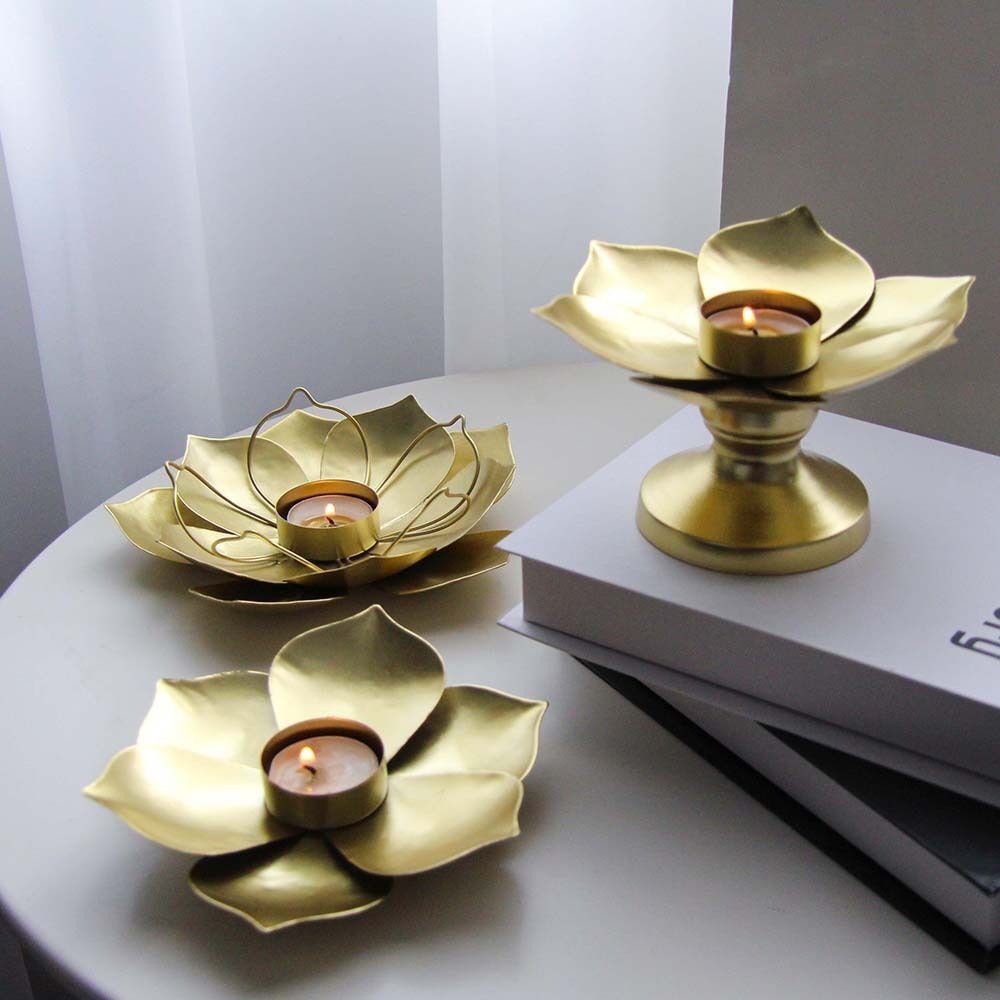Exquisite Lotus Flower Tealight Holder Unique Desktop Candle Cup Gold Candlestick Stand Indoor