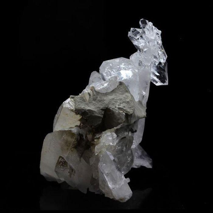 Pierres et Minéraux. Quartz à Ame + Calcite. 190.0 ct. Le Noirey, Saint-Jean-de-Maurienne, Savoie, France.