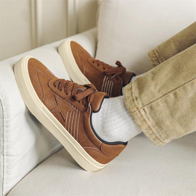 Vulcanized Men Skate Shoes Non-slip Footwear Leather for Walking Breathable Street Skate Shoe Lace-up Shoes Zapatillas Hombre