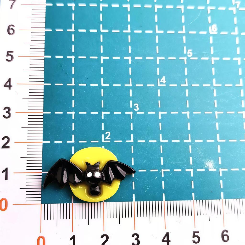 Halloween Ghost Monster DIY Cream Glue Phone Case and Hair Clip Resin Accessories.