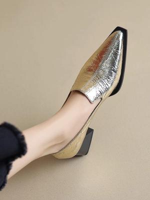 Женские серебристые лоферы из мягкой кожи с острым носком - Весенне-осенний стиль