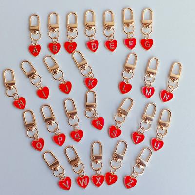 1 шт. Подарок в форме сердца Дизайн 26 английских букв DIY Брелок Маркер Любовь Брелок Креативность Застежка-лобстер Красный металл Вечеринка
